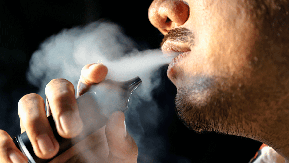 Worrying 'nic-sick' side effect of smoking and vaping that can be fatal