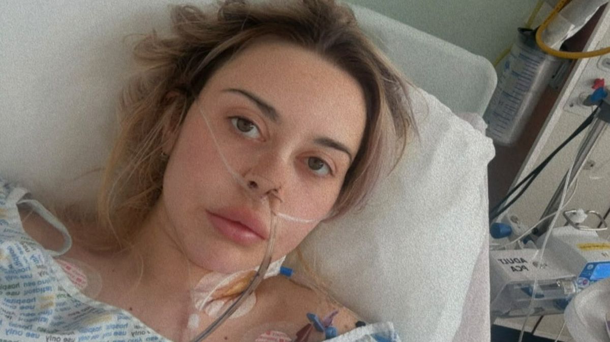 Woman, 33, mistook signs of rare squamous cell carcinoma cancer for period symptoms