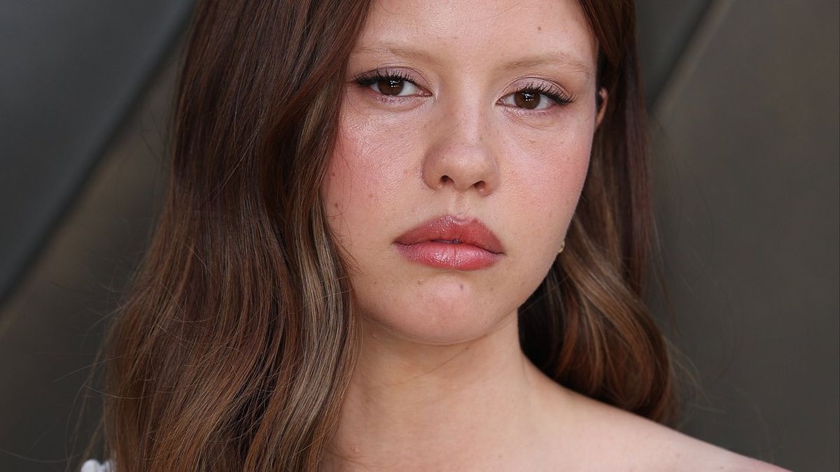 Mia Goth forced to address AI photo circulating online after filing for divorce from Shia LaBeouf