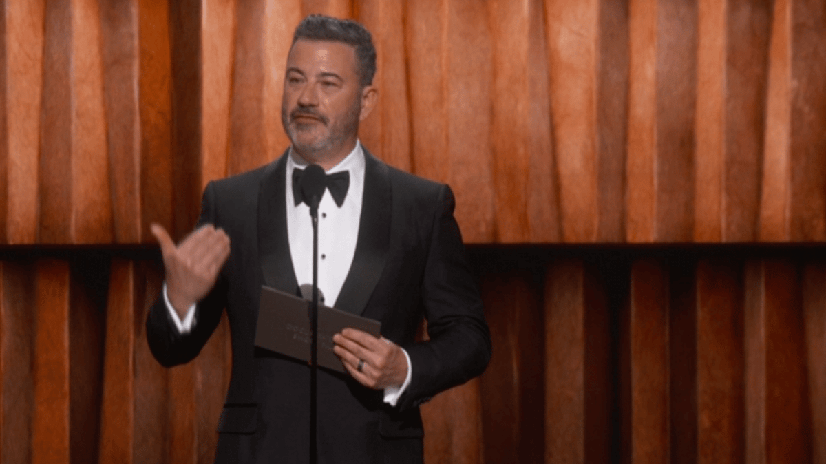 Jimmy Kimmel makes brutal dig at Trump during Oscars speech