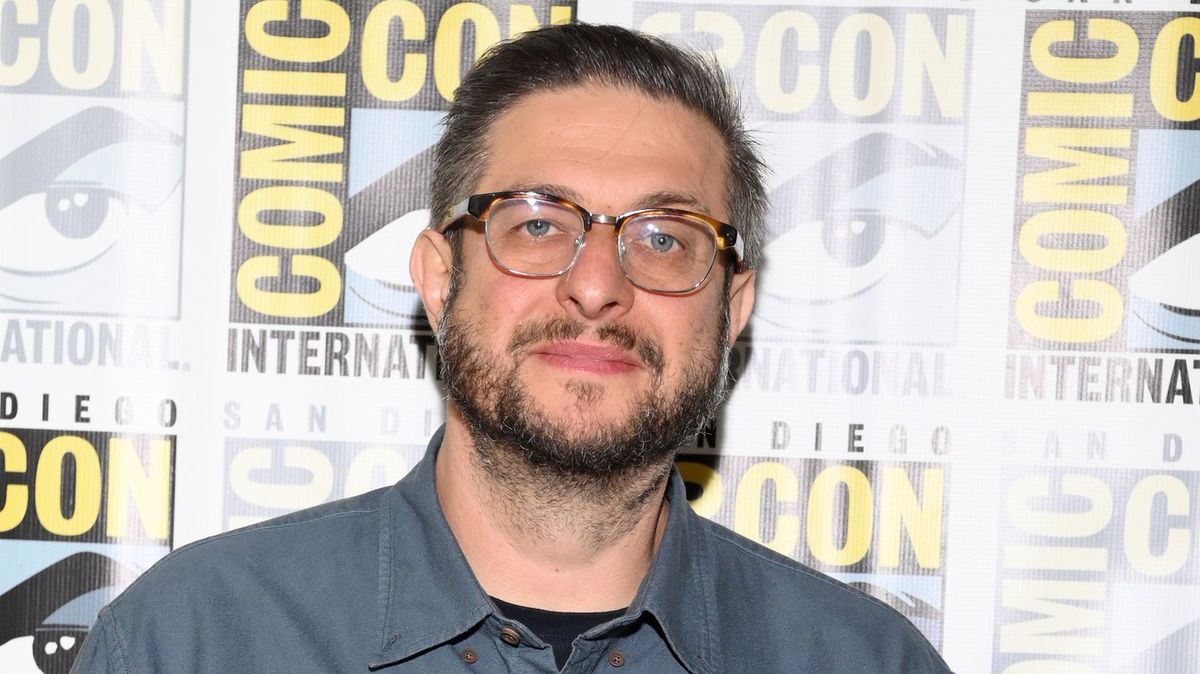 Bob's Burgers  star Eugene Mirman pulled from fiery crash in New Hampshire