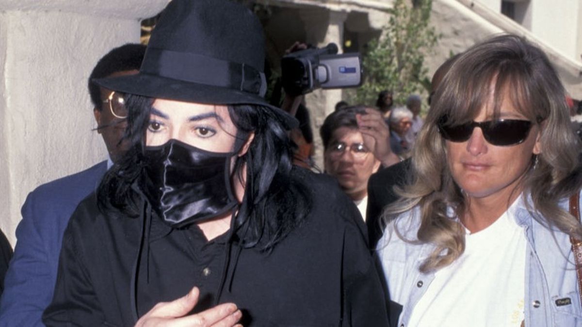 Nearly 30 Years After Divorcing Michael Jackson, His Second Wife Debbie Rowe Has Finally Found The Life She Always Wanted