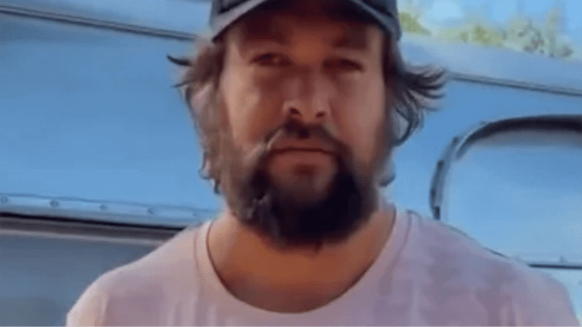 Jason Momoa's heartwarming act before he and thousands of Hawaiians were forced to flee island