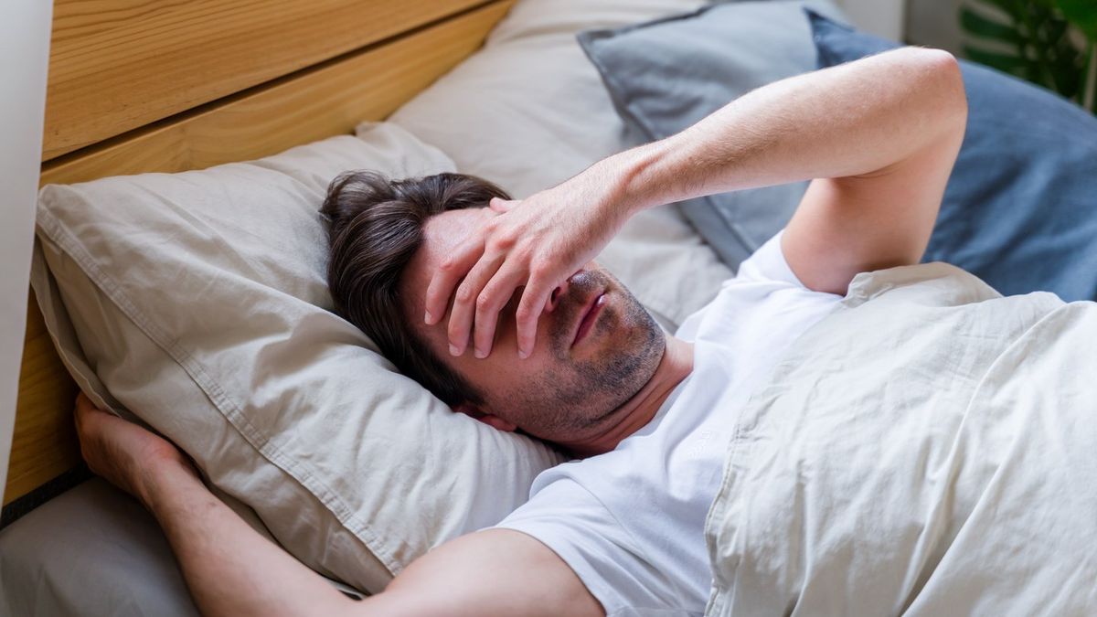 Doctors Reveal Why Missing Just One Hour Of Sleep Could Be More Dangerous Than You Think
