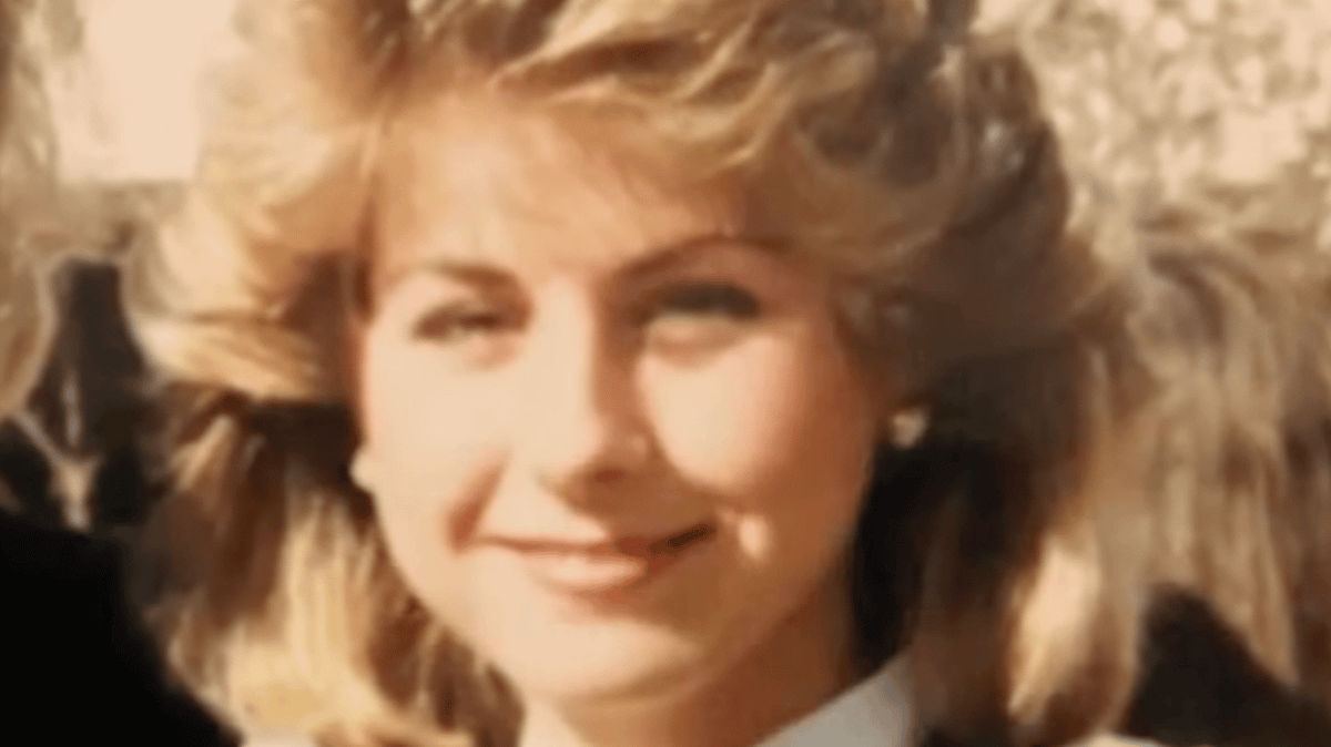 9/11 flight attendant's haunting final words capture what she saw moments before the crash