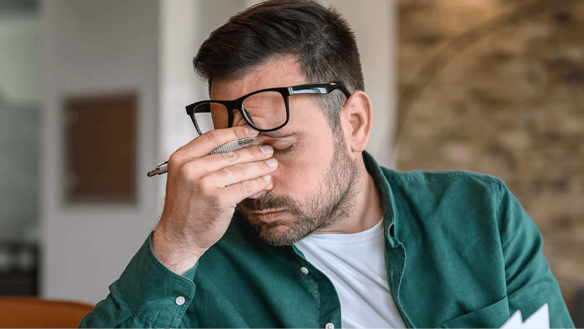 Expert reveals the 5 signs that mean someone has low emotional intelligence