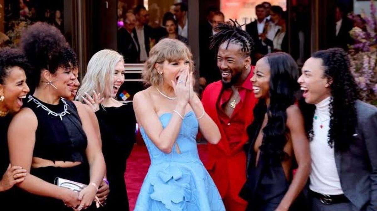 AMAs fans fume over lacklustre show as none of the most nominated artists show up for ceremony