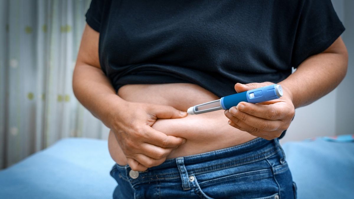Doctor reveals why your weight loss may have stalled on GLP-1 medication and how to get moving again