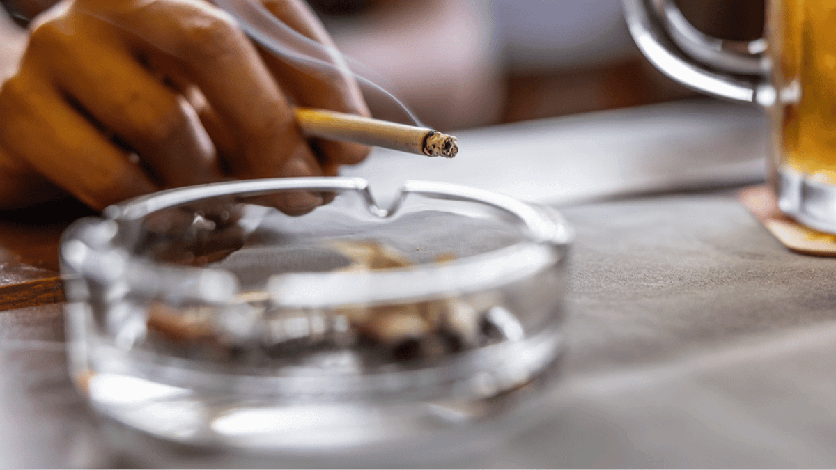 Shocking findings show how smoking even just at the weekend could shorten  your lifespan