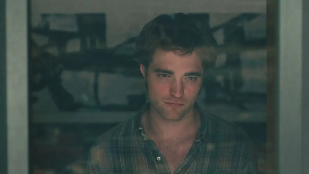 Robert Pattinson's World Trade Center movie sparked controversy with viewers left in silence over plot twist