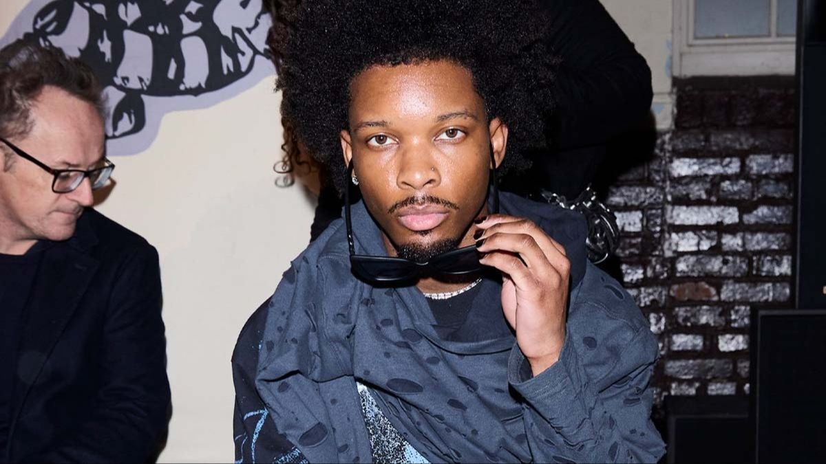 Prosecutors say they allegedly found child porn on D4vd's iCloud at court hearing for his murder charge