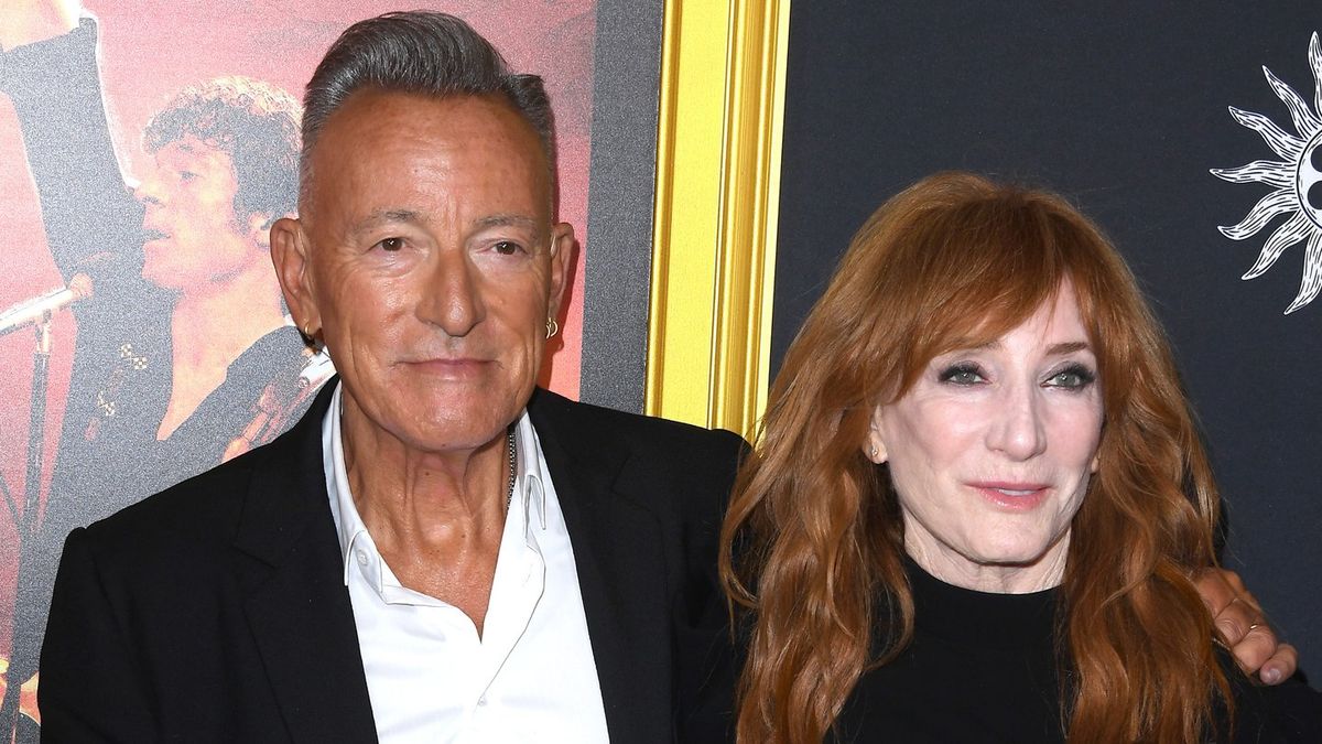 Bruce Springsteen announces wife Patti Scialfa is in remission eight years after rare blood cancer diagnosis
