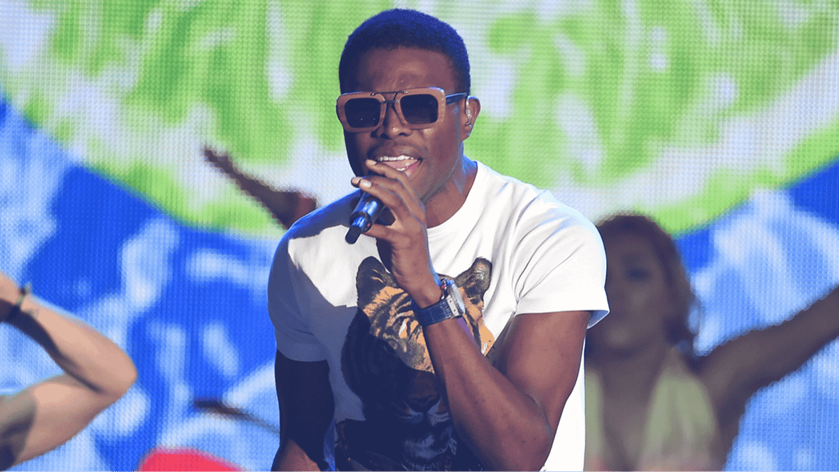Singer of beloved ‘Cheerleader’ song is doing something very different ...
