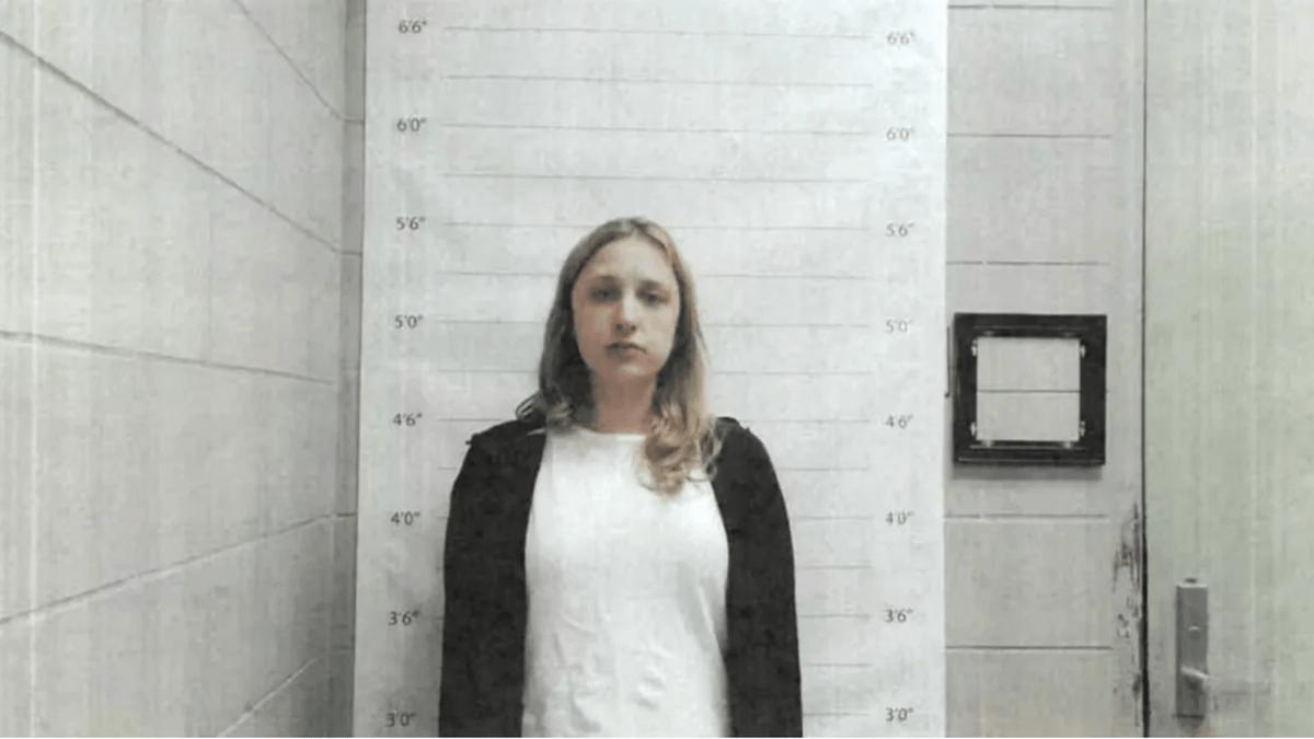 All-girl private school teacher arrested after mom discovers alleged ...