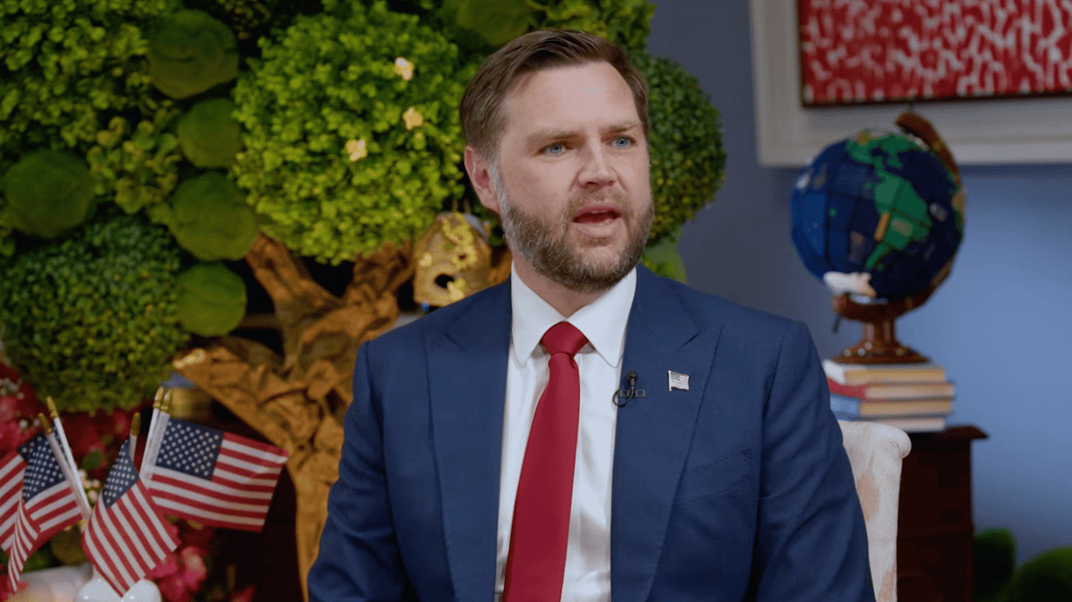 JD Vance has 'painfully awkward' response while greeting wife Usha
