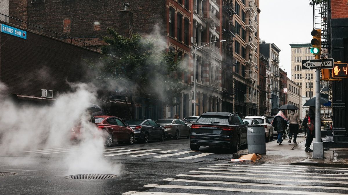Witness who saw grandma fall into open NYC manhole describes horrific scene