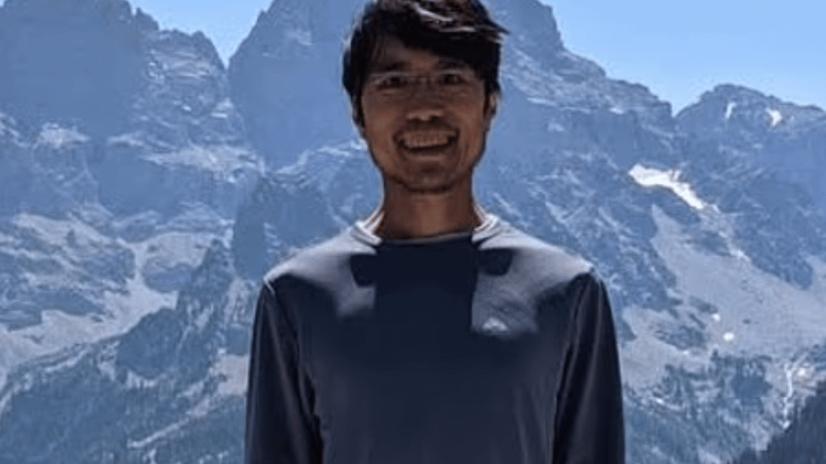 Meta reportedly offers highest paid AI engineer more than $200 million ...