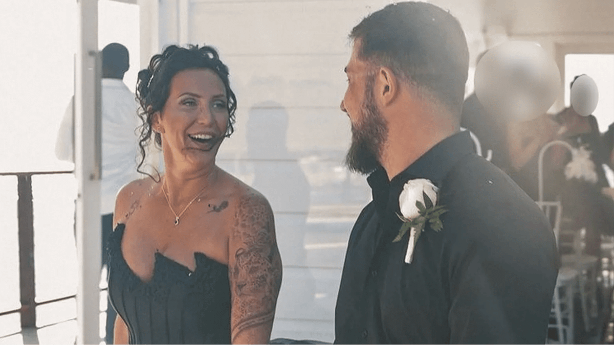 Newlyweds unable to enjoy their wedding night after bride suffers major ...