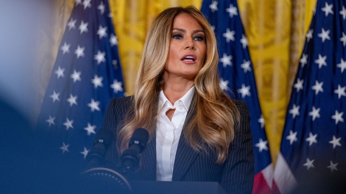 Melania Trump Finally Explains Why She’s Been Out Of The Spotlight For Weeks After “Body Double” Accusations