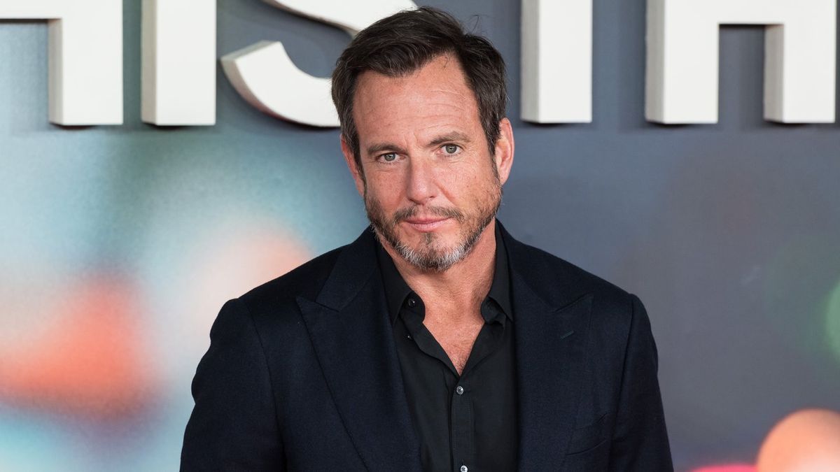 will-arnett-shuts-down-jason-bateman-after-bizarre-question-about-ex