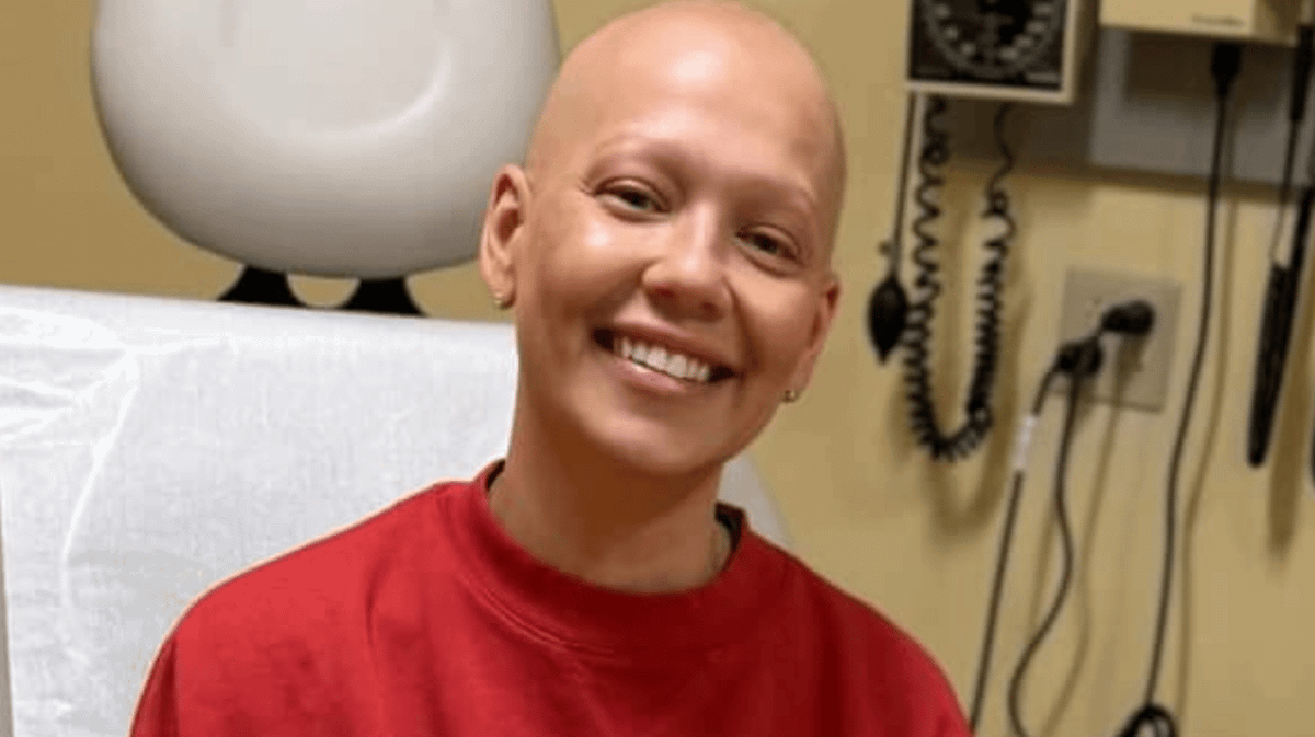 Woman with 'no symptoms' diagnosed with cancer after unusual test and ...
