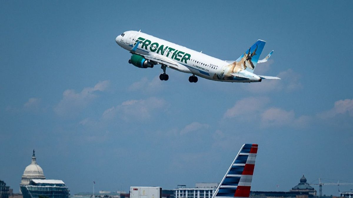 Frontier plane strikes person on Denver runway