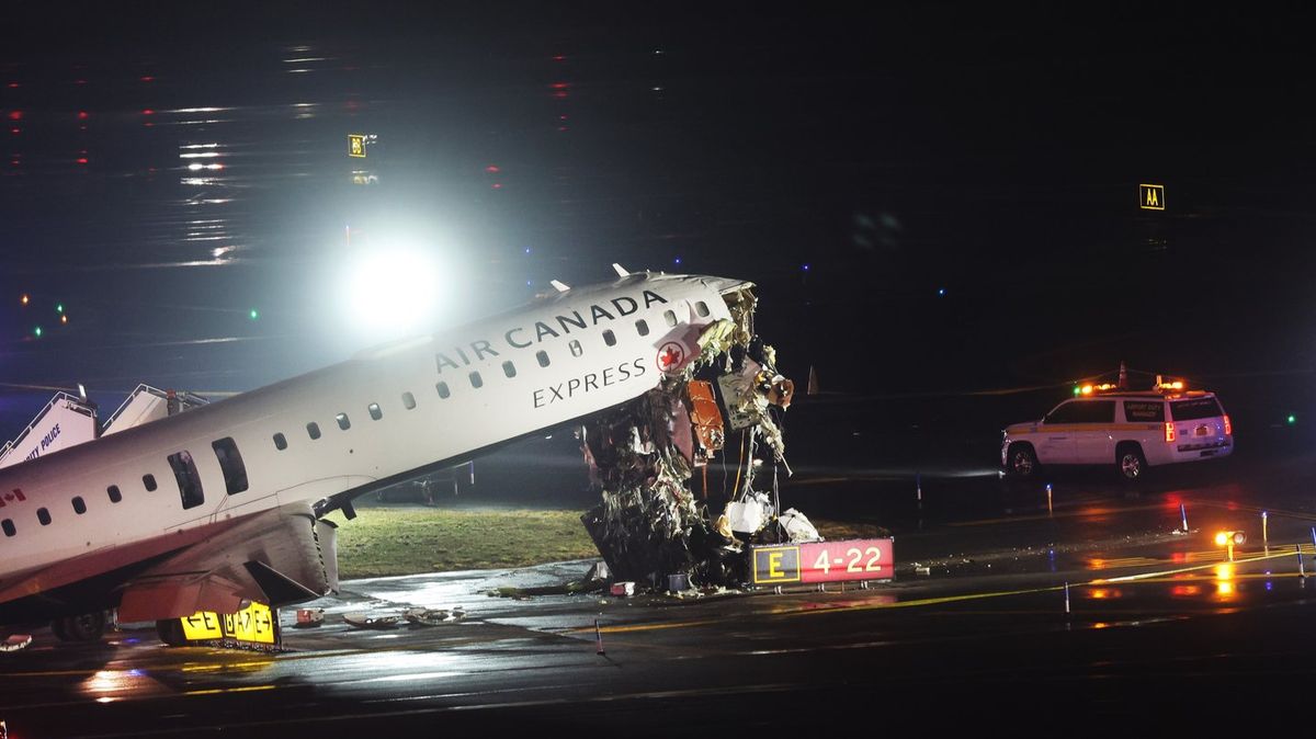 Airport issues statement after Air Canada plane collides with vehicle on runway