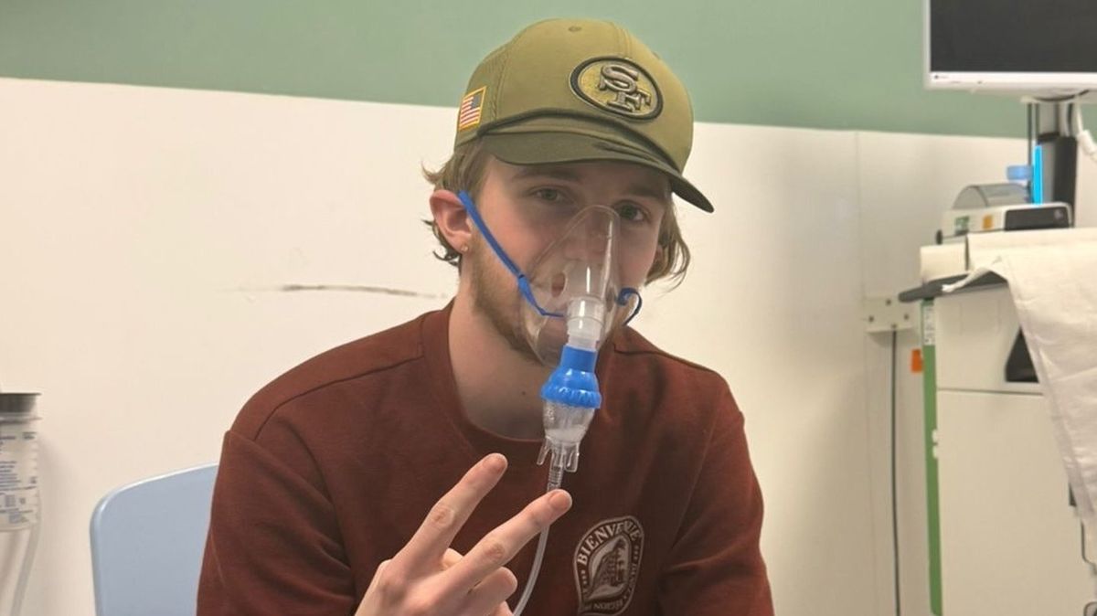 Teen who took '1,200 puffs a day' recalls the moment that helped him beat six-year vaping habit