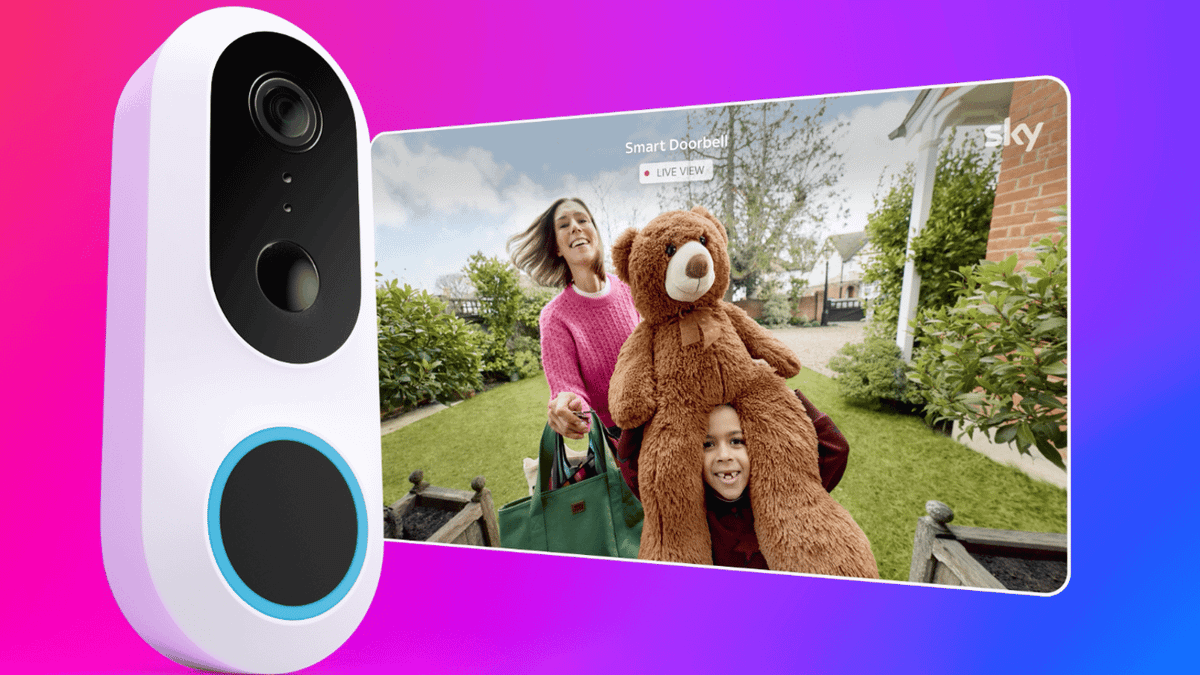 ‘Let a future champion in!' - Sky's new doorbell captures incredible & hilarious moments from summer of football