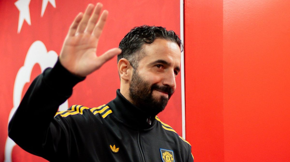 Spectacular Man Utd, Chelsea Frontrunners To Sign €100m-rated World Cup Star As Newcastle Back Away From Deal Scene Illustration Spectacular Man Utd, Chelsea Frontrunners To Sign €100m-rated World Cup Star As Newcastle Back Away From Deal Scene Illustration