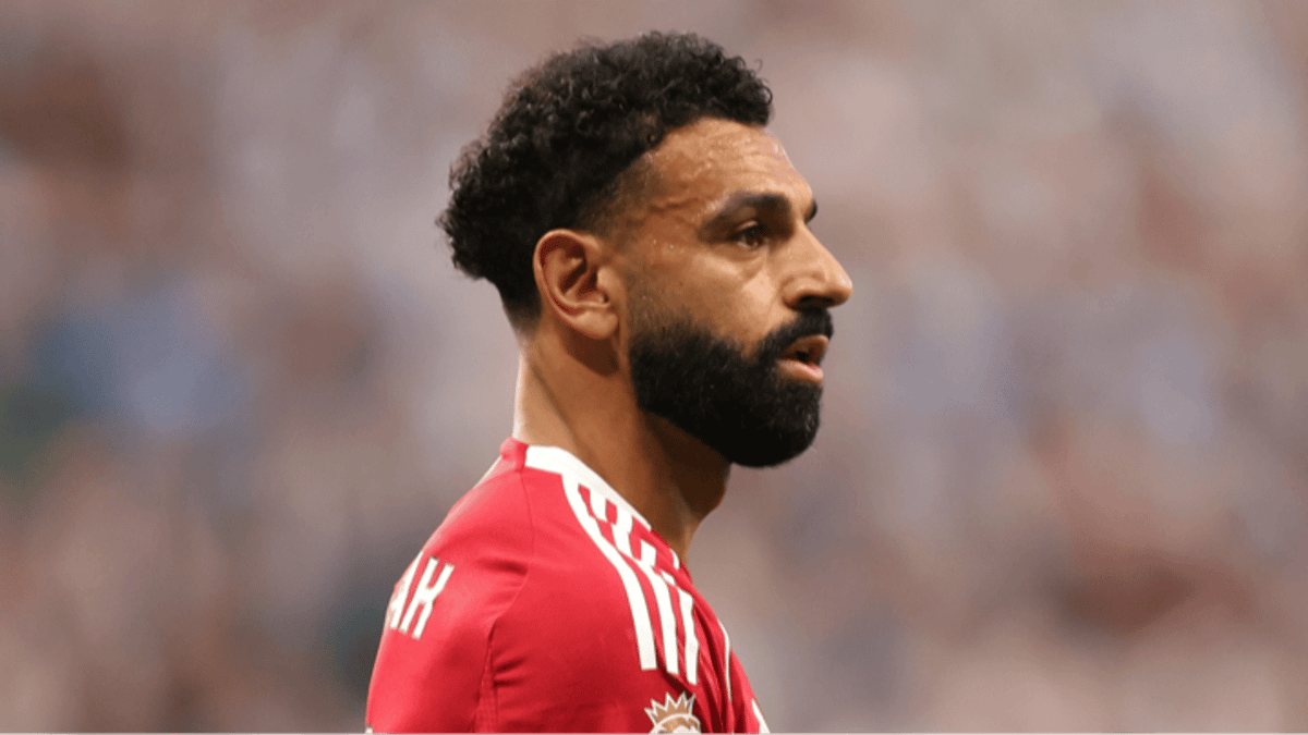 Mo Salah Slams Liverpool Account Over 'Disrespectful' Alexander Isak Post