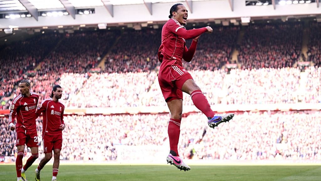 Liverpool make Premier League history with bizarre record during West Ham win