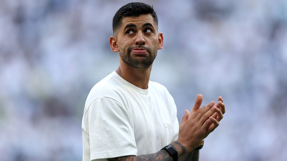 Spurs post ruthless statement confirming Cristian Romero has left the club - SPORTbible