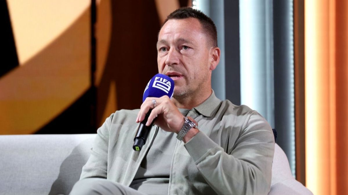 John Terry's instant response to being told Virgil van Dijk is better than him