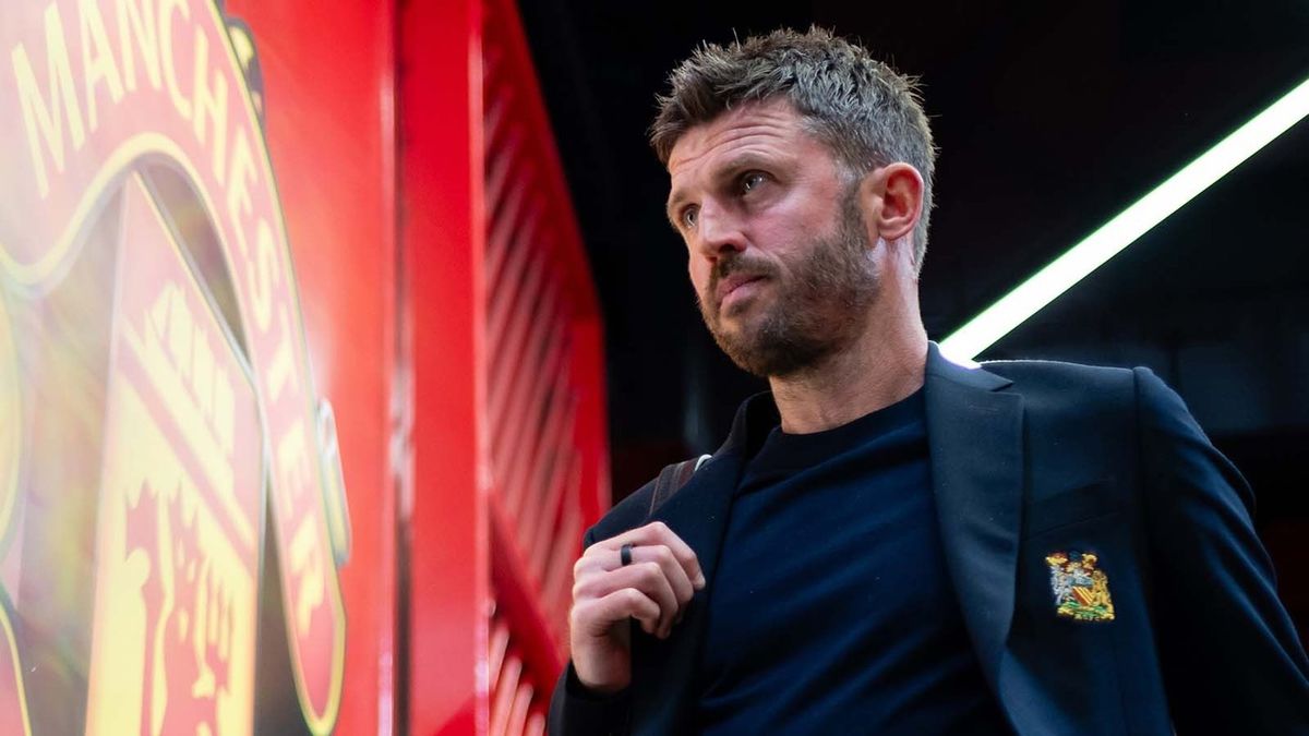 Man Utd refuse to meet asking price for top transfer target as top brass cut costs