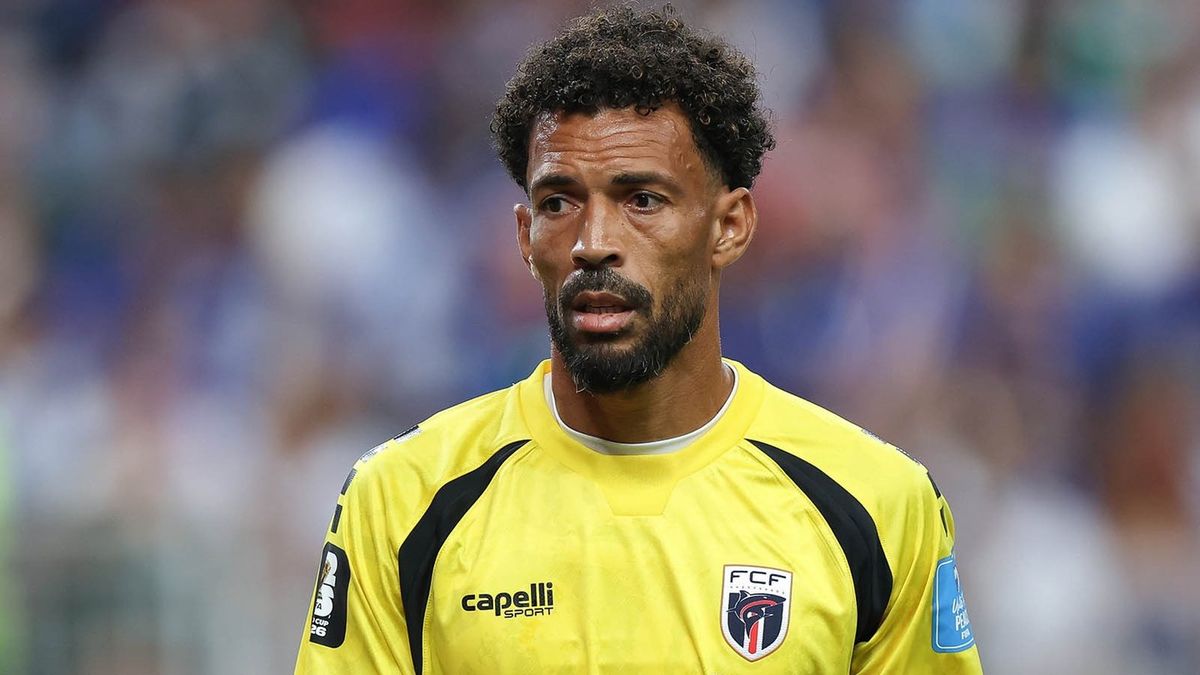 World Cup Hero Vozinha To Be Approached Over Shock Transfer Aged 40 As 