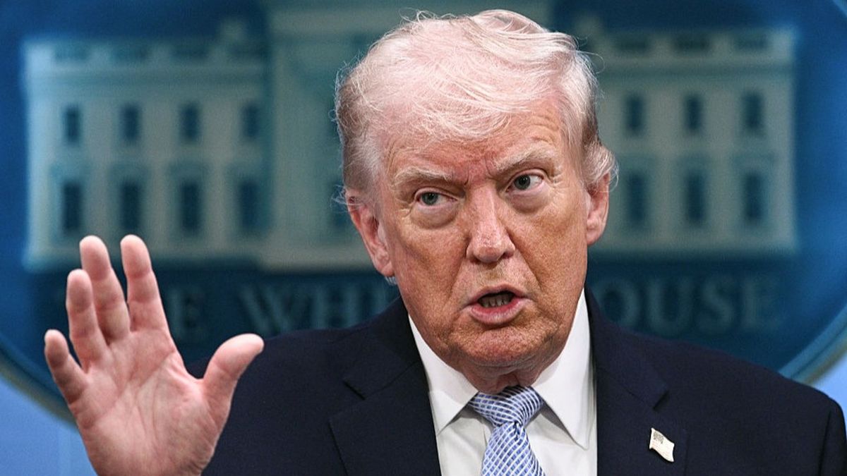 Donald Trump sends bloodcurdling threat to Iran as World Cup participation update given