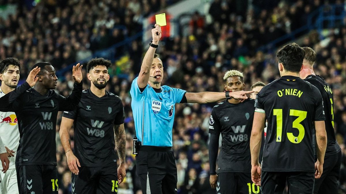 Mikel Arteta Mocks Premier League Towel Ban Ahead of Season