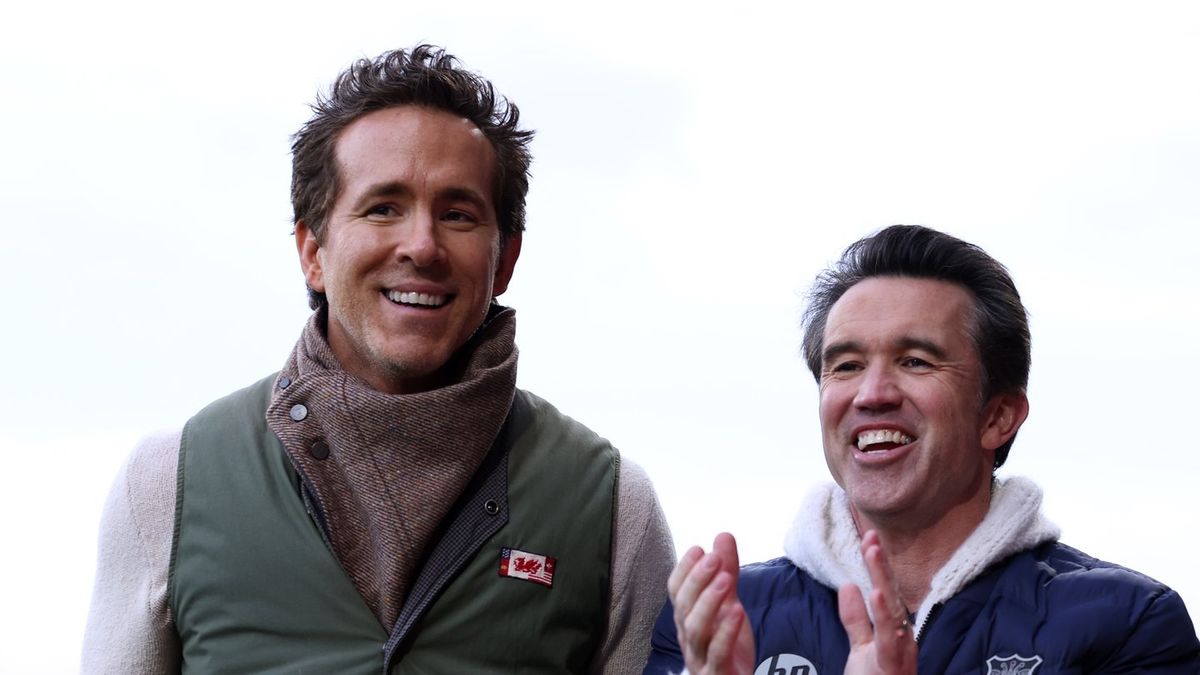 Wrexham plotting ambitious double transfer if they earn Premier League promotion