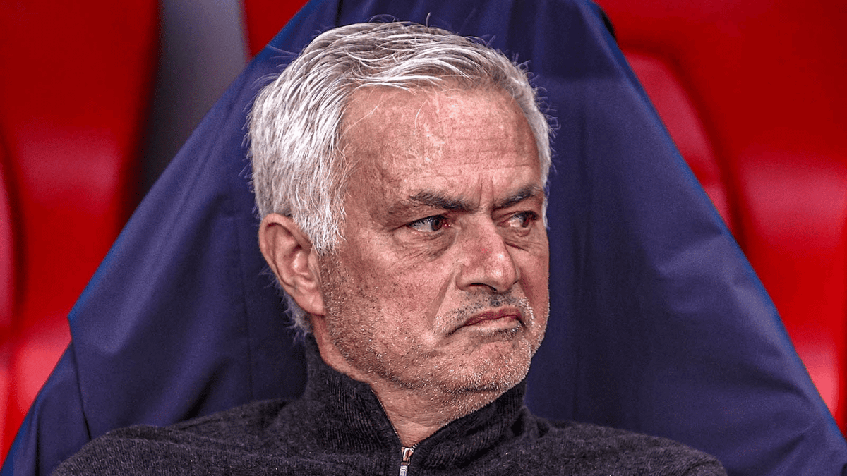 Real Madrid ‘closely monitoring' €50m Man United target seen as Rodri alternative