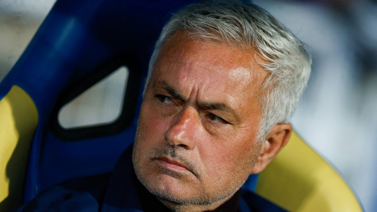 Jose Mourinho achieves best and worst record of his career as Real Madrid move gets nearer than ever
