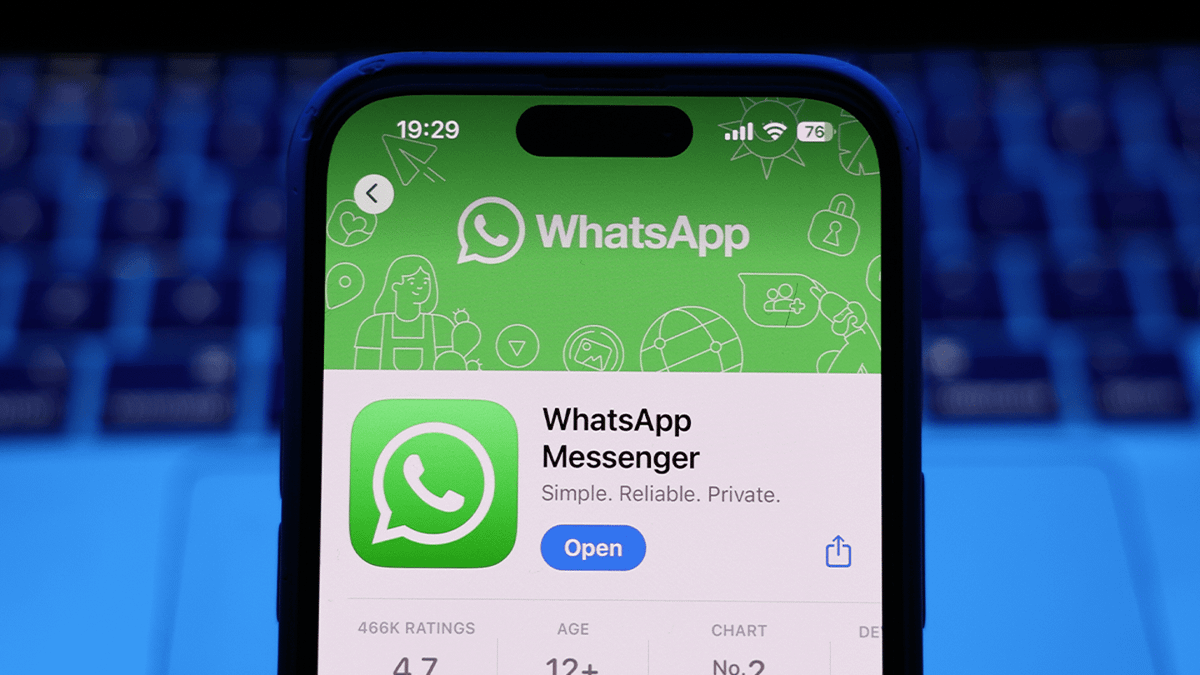 WhatsApp users baffled after spotting bizarre change to group chats