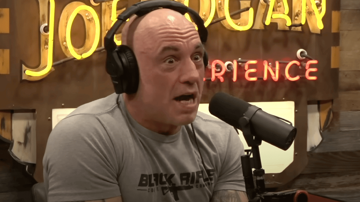 Joe Rogan Science Guests Joe Rogan in shock after seeing troubling 'alien photos' leaked by ex ...