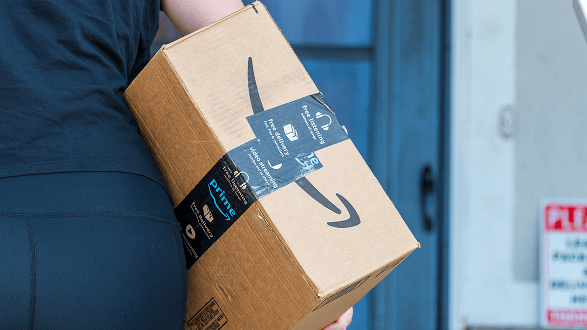 Amazon worker reveals crucial thing you should 'never do' when ...