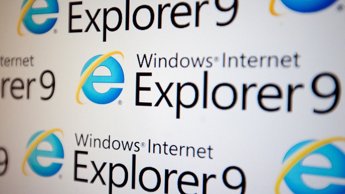 Microsoft warns Internet Explorer is finally dying and it's sooner than ...