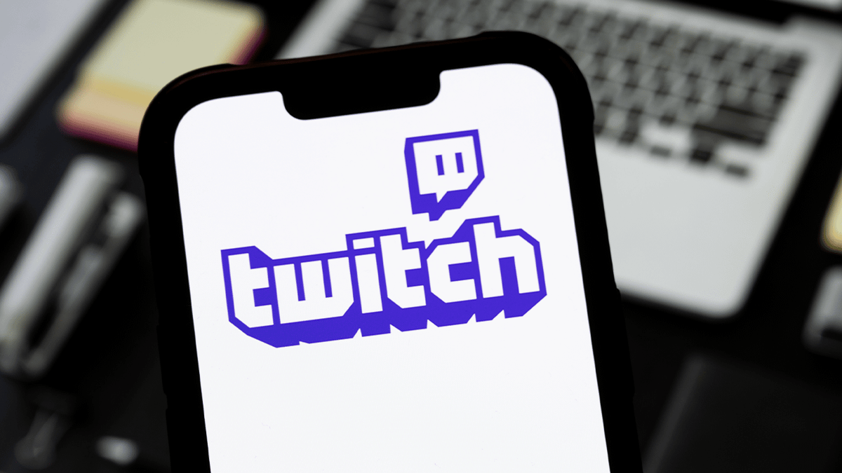 Twitch accused of 'robbing people' after permanently banned streamer ...