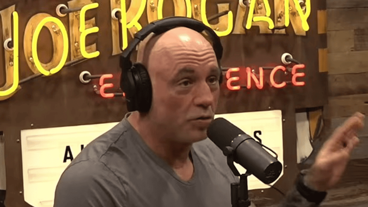 Joe Rogan issues stern warning to Jake Paul ahead of anticipated ...