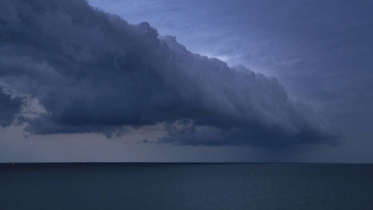 Worrying 'ominous blob' spotted by meteorologists poses a major risk to several US states