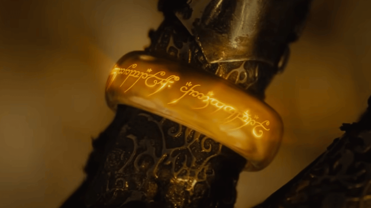 Lord Of The Rings fans ‘depressed’ after learning why Gollum never wore ...