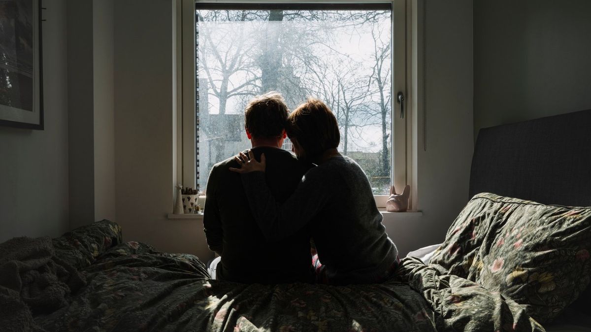 Private investigator says four common signs suggest your partner is cheating on you